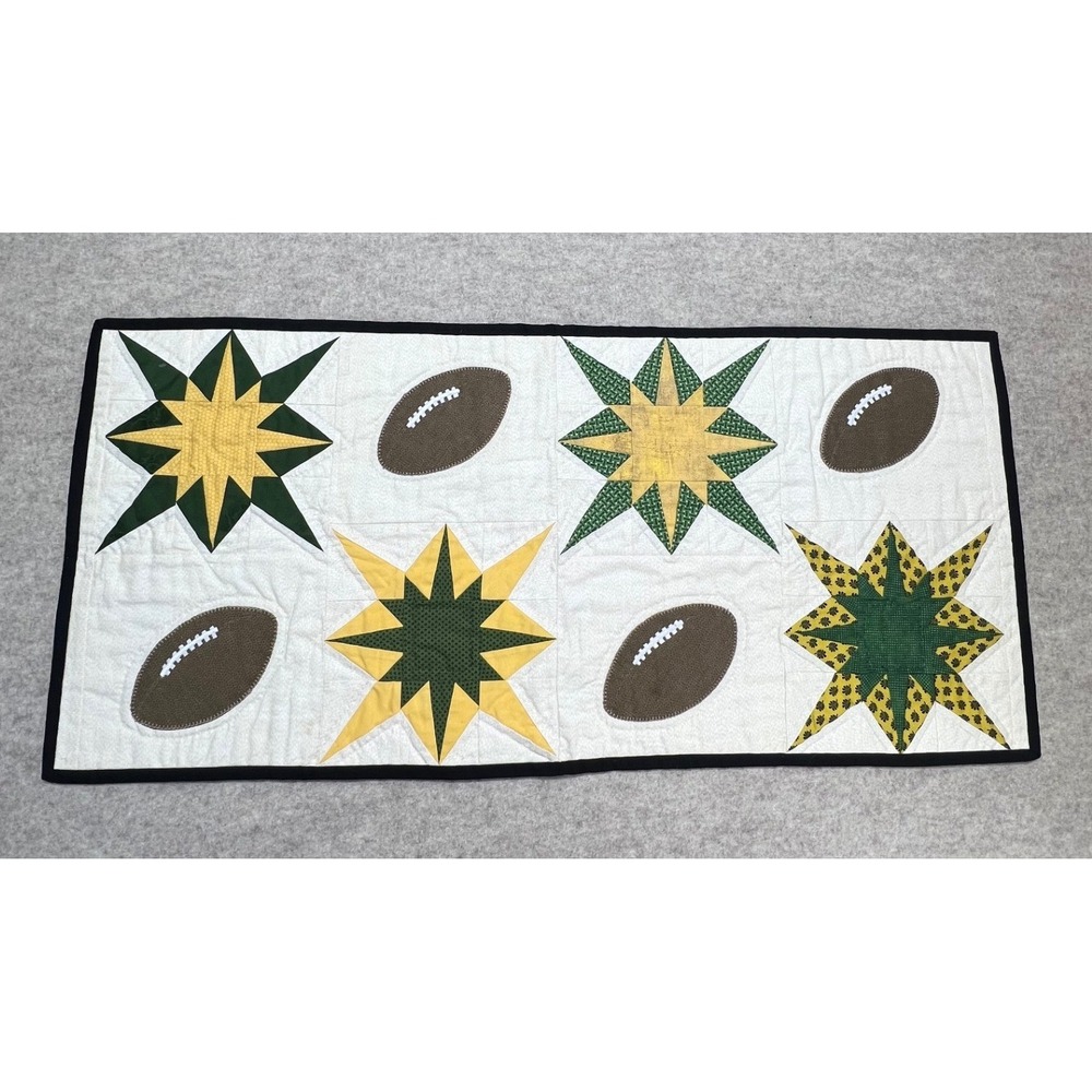 Handmade Wisconsin Table Runner‎ Quilt Football Badgers Green Bay Packers Decor